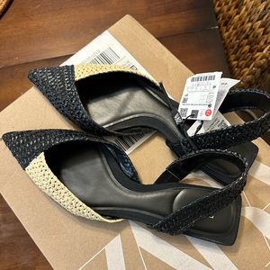 NWT Zara flat shoes